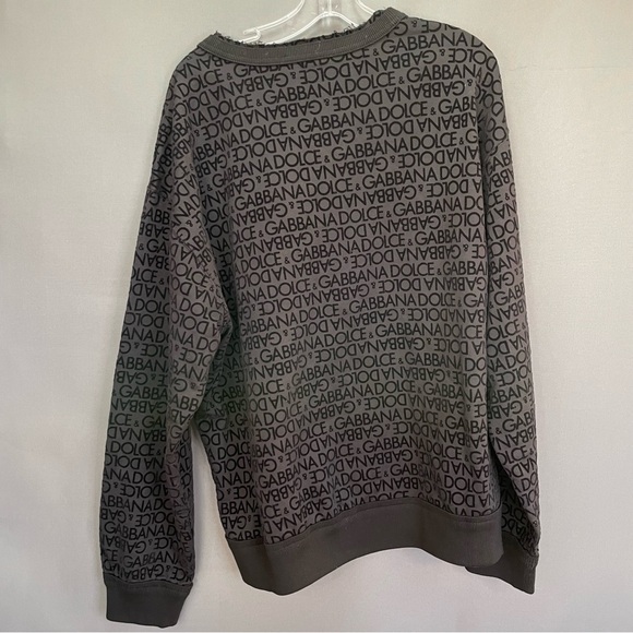 DOLCE & GABBANA black crewneck with velvet like lettering raw hem neckline - Picture 2 of 9